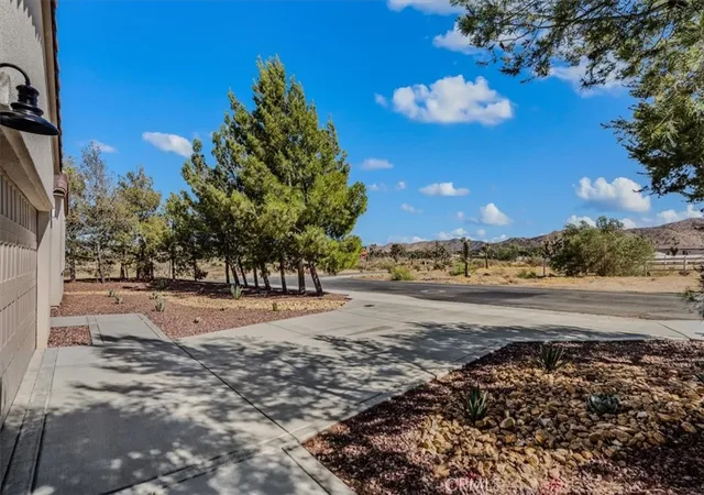 Homes for sale in Yucca Valley, CA | 56250 Nez Perce Trl, Yucca Valley, CA 92284 | MLS# IV23214241