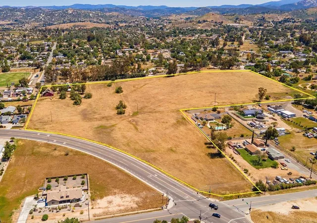 1st image of 915 9th St, Ramona, CA 92065 | MLS# PTP2400013