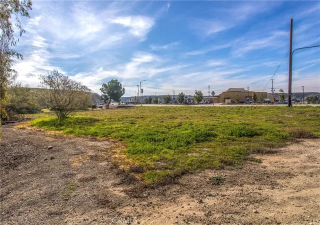 4th image of 12915 14Th St, Yucaipa, CA 92399 | MLS# EV24033806