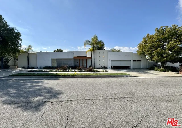 Photo 1 of Sale Pending at 4167 Alonzo Ave, Encino, CA 91316 | MLS# 24362493 | Listing updated on 2026-02-06