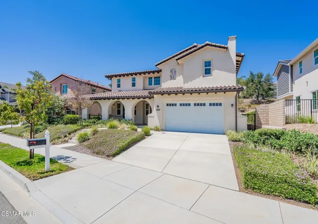 Photo 3 of Single family home for sale at 4683 Summit Ave, Simi Valley, CA 93063 | MLS# 224000769 | Listing updated on 2026-09-29