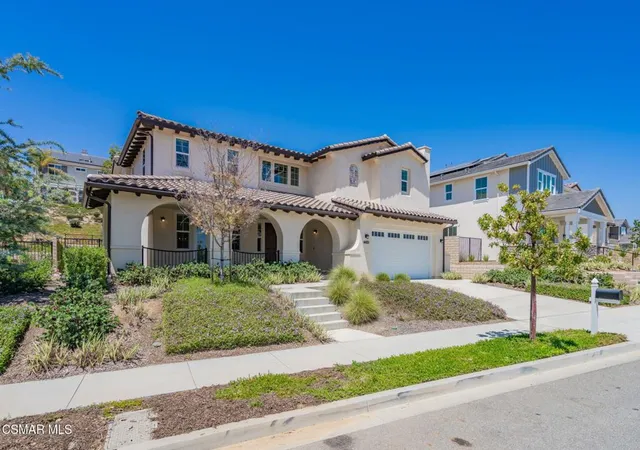 Photo 3 of Single family home for sale at 4683 Summit Ave, Simi Valley, CA 93063 | MLS# 224000769 | Listing updated on 2026-09-29