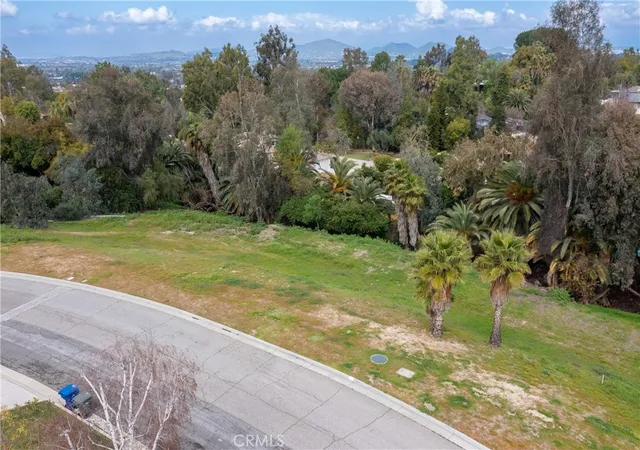 Homes for sale in Riverside, CA | 1389 Ocotillo Dr, Riverside, CA 92506 | MLS# IV24043962