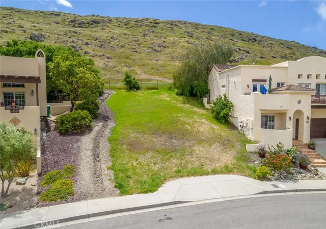 Photo 1 of Sale Pending at 489 Bluerock Dr, San Luis Obispo, CA 93401 | MLS# SC24080157 | Listing updated on 2026-06-04