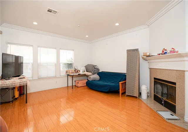 Photo 3 of Condo for sale at 5241 Rosemead Blvd #B, San Gabriel, CA 91776 | MLS# WS24085547 | Listing updated on 2025-03-31