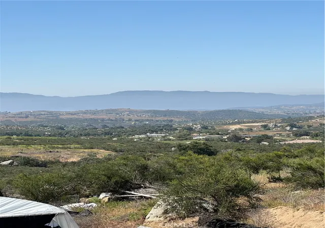 5th image of 66 Rocky Knoll Rd, Hemet, CA 92544 | MLS# SW24088398