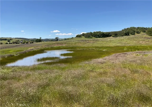 20th image of 2 Interlake Rd, Bradley, CA 93426 | MLS# NS24090376