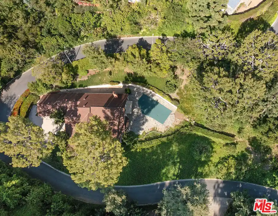 Photo 1 of Single family home for sale at 1116 Calle Vista Dr, Beverly Hills, CA 90210 | MLS# 24393491 | Listing updated on 2026-10-19