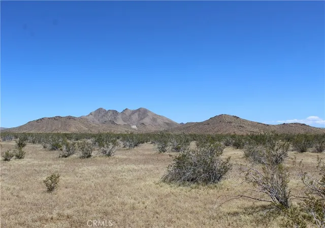 Photo 4 of Land for sale at 0 Guatala Ct, Apple Valley, CA 92307 | MLS# HD24102329 | Listing updated on 2026-04-17