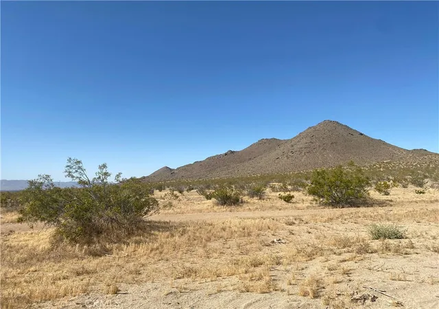 Photo 4 of Land for sale at 1 Falchion Rd, Apple Valley, CA 92307 | MLS# HD24098646 | Listing updated on 2026-09-28