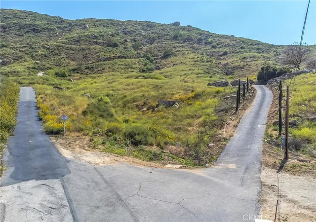 2nd image of 0 Winship Way, Colton, CA 92324 | MLS# EV24106211