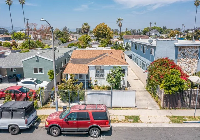 1st image of 5441 Smiley Dr, Los Angeles, CA 90016 | MLS# PF24109241