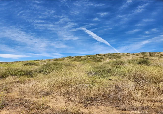 Photo 4 of Sale Pending at 0 Avenida Abril, Hemet, CA 92544 | MLS# ND24109449 | Listing updated on 2026-09-30