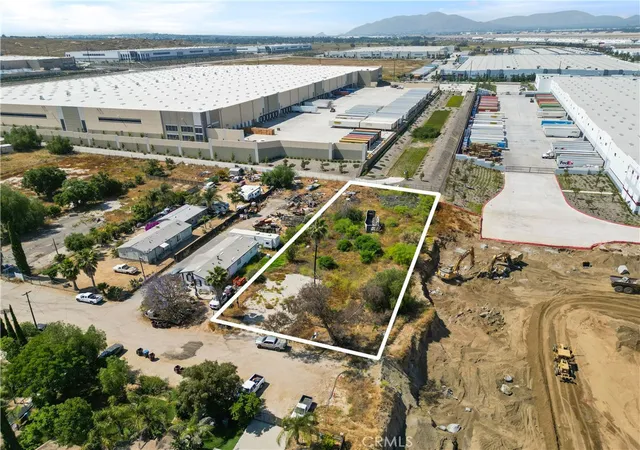Photo 2 of Land for sale at 22738 Redwood Dr, Perris, CA 92570 | MLS# IV24113233 | Listing updated on 2026-06-10