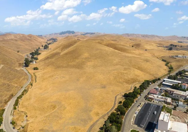 Photo 3 of Land for sale at 1 Collier Canyon Rd, Livermore, CA 94551 | MLS# ML81968681 | Listing updated on 2026-09-30