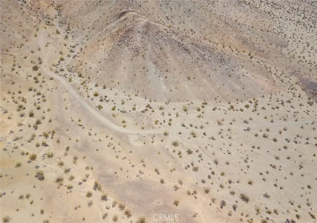 5th image of 609 Samarkand Dr, Twentynine Palms, CA 92277 | MLS# JT24117707