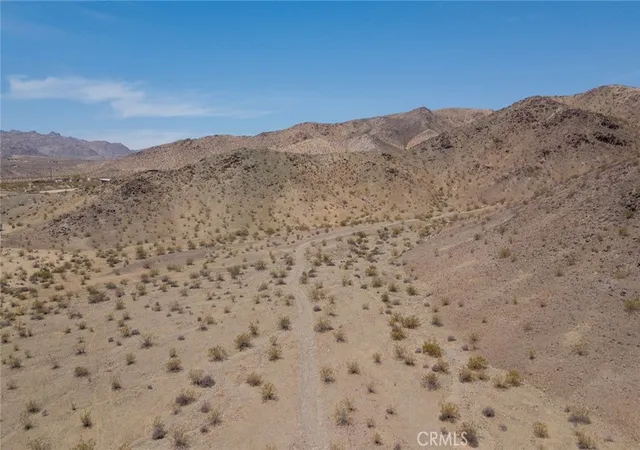 8th image of 609 Samarkand Dr, Twentynine Palms, CA 92277 | MLS# JT24117707