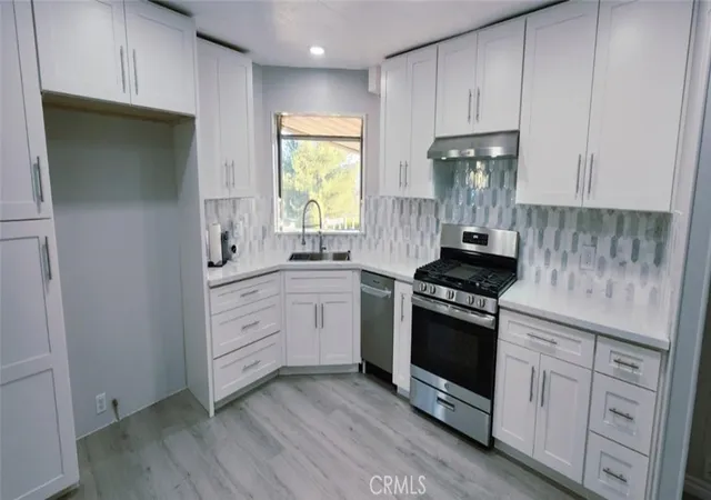 5th image of 41435 Sycamore Ave, Murrieta, CA 92562 | MLS# PW24119672