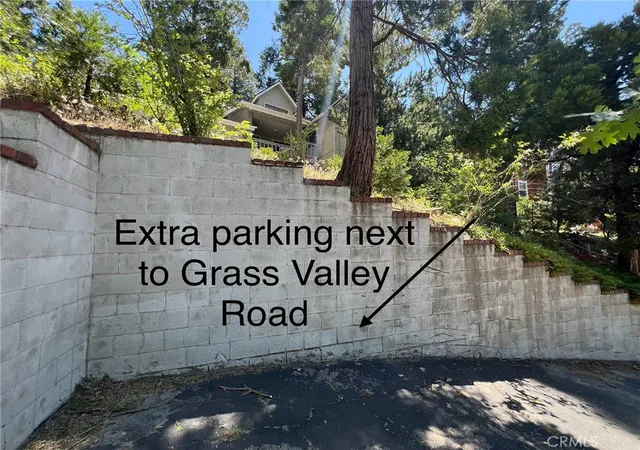 31st image of 329 Grass Valley Rd, Lake Arrowhead, CA 92352 | MLS# RW24123172
