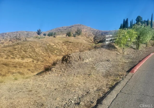3rd image of 30714 Sorrel Lane, Canyon Lake, CA 92587 | MLS# SW24133694