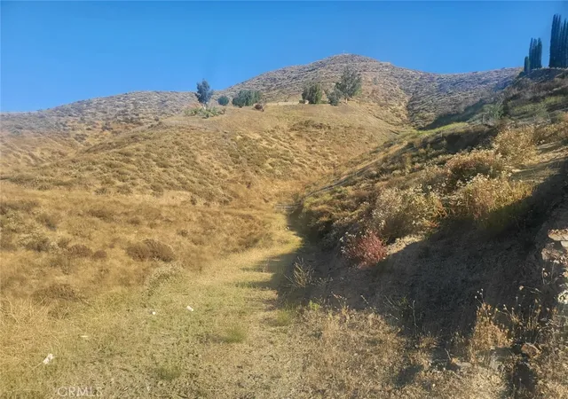 4th image of 30714 Sorrel Lane, Canyon Lake, CA 92587 | MLS# SW24133694