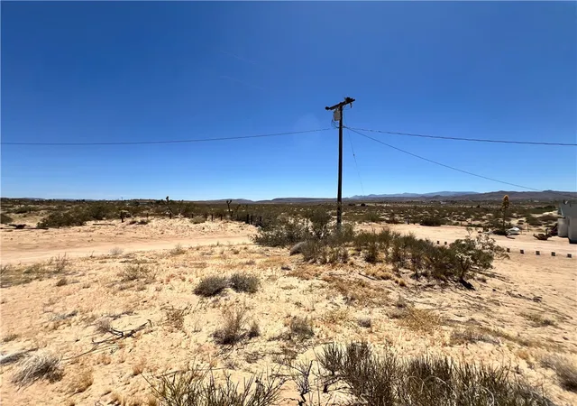 Homes for sale in Landers, CA | 0 Easton Rd, Landers, CA 92285 | MLS# SW24134801