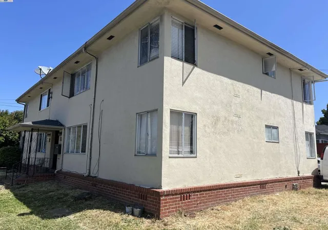 Photo 3 of Multi family home for sale at 10926 Bancroft Ave, Oakland, CA 94603 | MLS# 41066046 | Listing updated on 2026-03-25