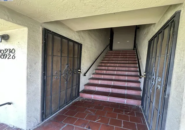 Photo 4 of House for sale at 10926 Bancroft Ave, Oakland, CA 94603 | MLS# 41066046 | Listing updated on 2026-03-25