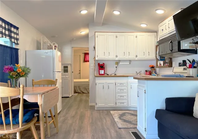4th image of 69801 Ramon Rd #104, Cathedral City, CA 92234 | MLS# OC24145693
