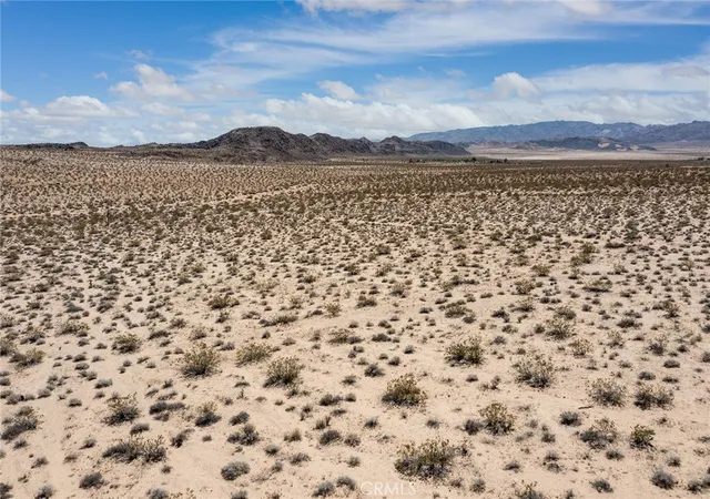 2nd image of 1851 Sunever Rd, Joshua Tree, CA 92252 | MLS# JT24094366