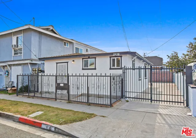 3rd image of 3238 Hill St, Huntington Park, CA 90255 | MLS# 24419669
