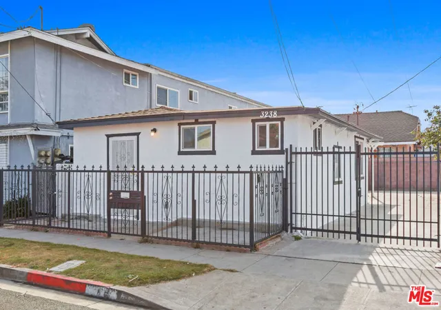 5th image of 3238 Hill St, Huntington Park, CA 90255 | MLS# 24419669