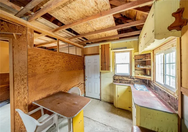 19th image of 7725 Scenic Dr, Pinon Hills, CA 92372 | MLS# IV24156260
