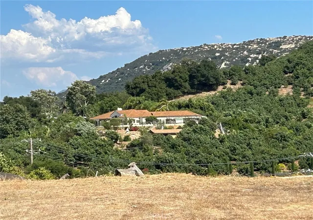 5th image of 15 Camino Estribo, Temecula, CA 92590 | MLS# SW24159388