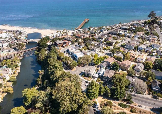 Photo 34 of Multi family home for sale at 4980 Capitola Rd, Capitola, CA 95010 | MLS# ML81975682 | Listing updated on 2025-01-14
