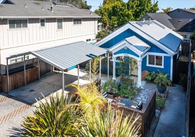 Photo 3 of Multi family home for sale at 4980 Capitola Rd, Capitola, CA 95010 | MLS# ML81975682 | Listing updated on 2025-01-14