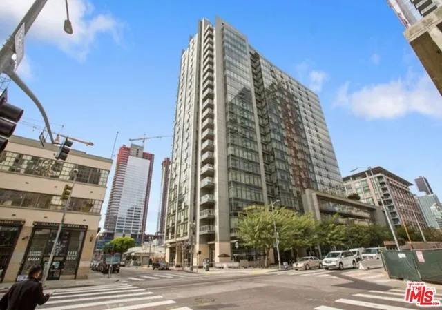 1st image of 1155 S Grand Ave #1012, Los Angeles, CA 90015 | MLS# 22153973