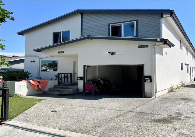 1st image of 146 E 94th St, Los Angeles, CA 90003 | MLS# RS24164559