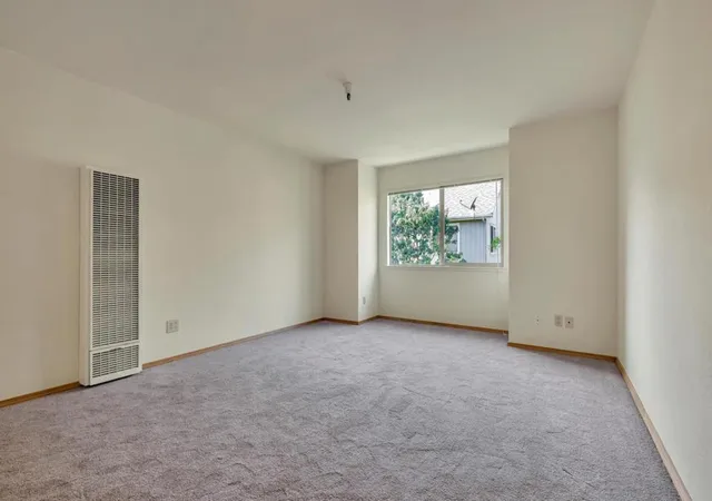 Photo 3 of Condo for sale at 203 Vista Prieta Ct, Santa Cruz, CA 95062 | MLS# ML81976411 | Listing updated on 2026-10-06