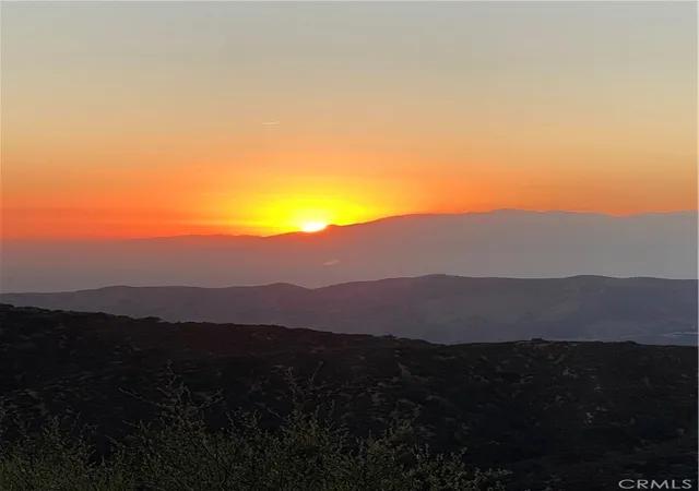 5th image of 37342 Pisgah Peak Rd, Yucaipa, CA 92399 | MLS# IV24182348