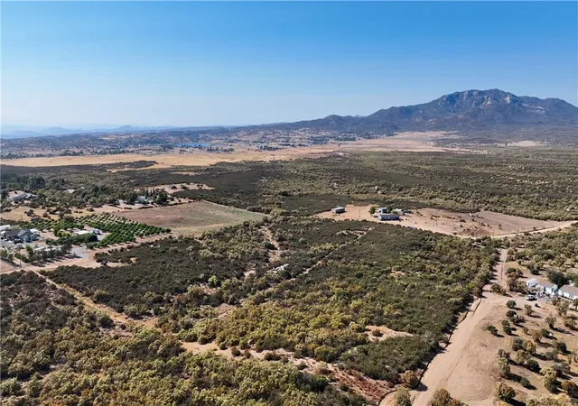 4th image of 32 Brownie Rd, Aguanga, CA 92536 | MLS# SW24184319