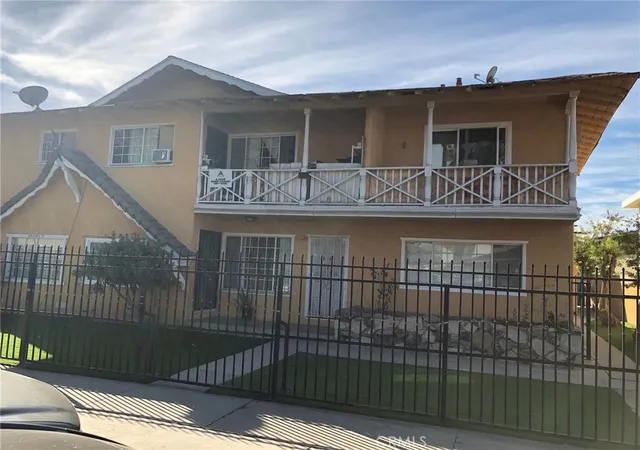 Homes for sale in Anaheim, CA | 323 N Rose St #6, Anaheim, CA 92805 | MLS# PW24188031