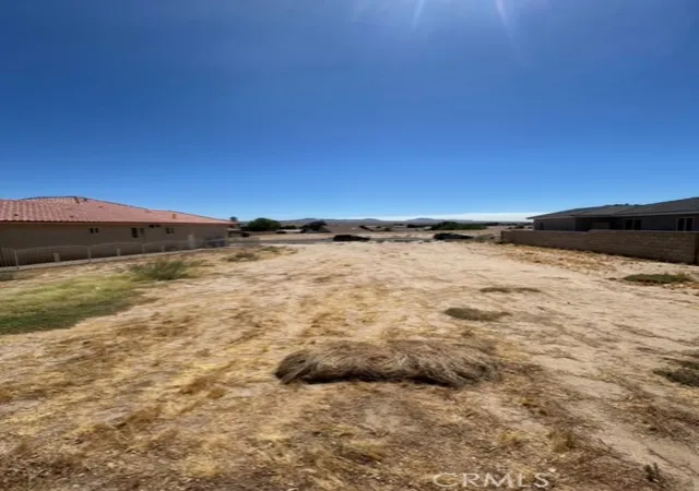 3rd image of 14910 Fireside Ln, Helendale, CA 92342 | MLS# HD24192729