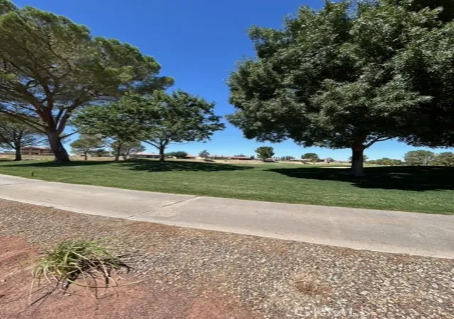 5th image of 14910 Fireside Ln, Helendale, CA 92342 | MLS# HD24192729