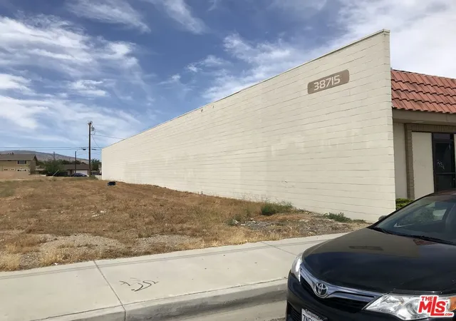 Photo 2 of Land for sale at 38701 E 6th Ave Q3, Palmdale, CA 93550 | MLS# 24443407 | Listing updated on 2026-05-22