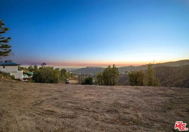 4th image of 1211 Linda Flora Dr, Los Angeles, CA 90049 | MLS# 24444275