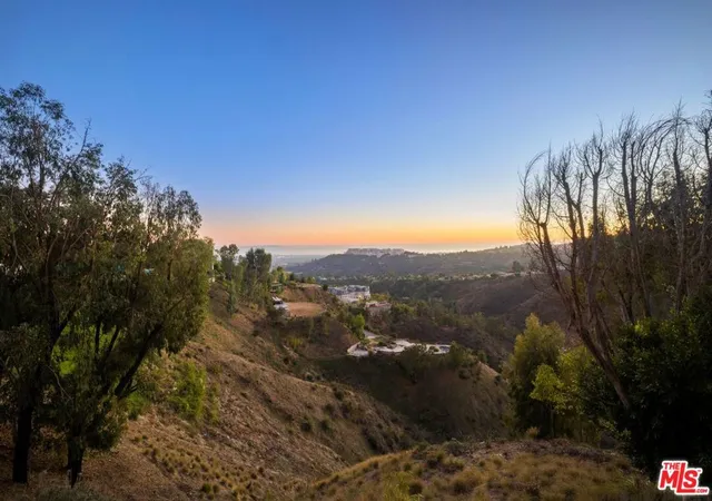5th image of 1211 Linda Flora Dr, Los Angeles, CA 90049 | MLS# 24444275