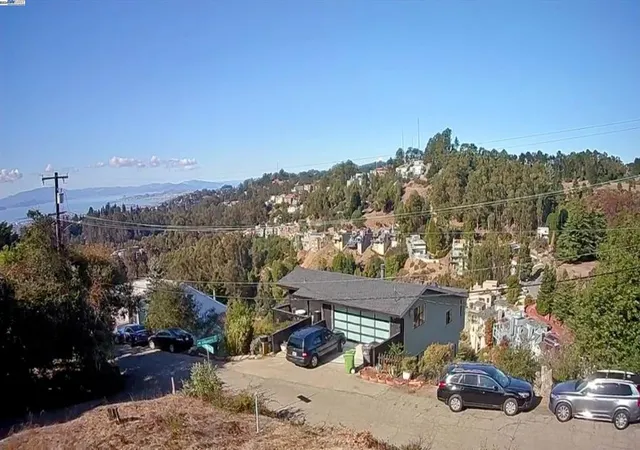 4th image of Villanova Dr, Oakland, CA 94603 | MLS# 41074835