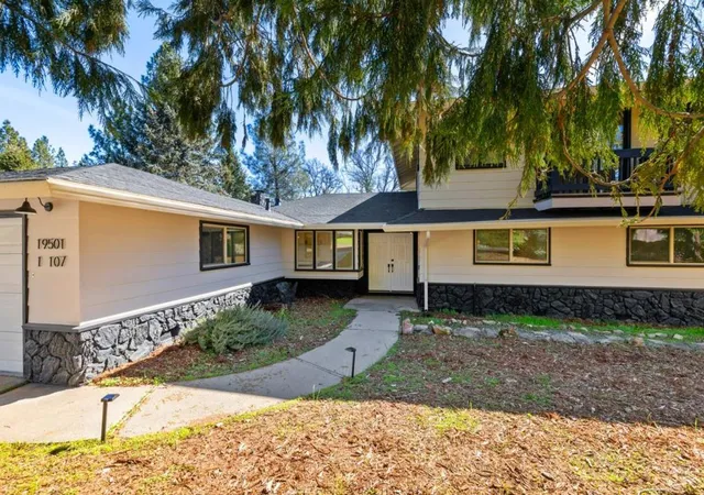 Homes for sale in Groveland, CA | 19501 Chaffee Cir, Groveland, CA 95321 | MLS# ML81982830
