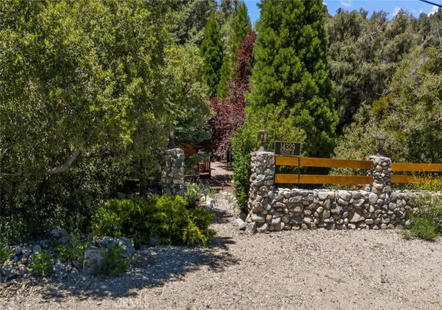 5th image of 14329 Voltaire Dr, Frazier Park, CA 93225 | MLS# GD24210019